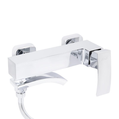 Смеситель для ванны Qtap Swan Cascada с поворотным изливом (c душевым гарнитуром) QTSWA260CRM45565 Chrome Смеситель для ванны Qtap Swan Cascada с поворотным изливом (c душевым гарнитуром) QTSWA260CRM45565 Chrome