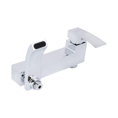 Смеситель для ванны Qtap Swan Cascada с поворотным изливом (c душевым гарнитуром) QTSWA260CRM45565 Chrome Смеситель для ванны Qtap Swan Cascada с поворотным изливом (c душевым гарнитуром) QTSWA260CRM45565 Chrome