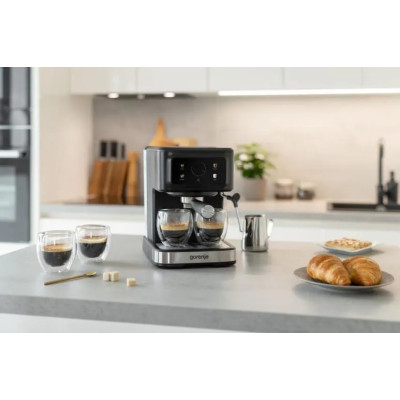 Кавоварка Gorenje ріжкова 1.5л, мелена, ручний капучинатор, чорний