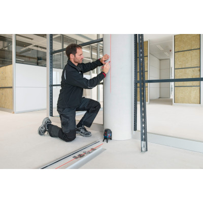 Нівелір лазерний Bosch Professional GCL2-50+RM1+BM3 до 20м, ±0.3мм/м, 4AAx1.5В, IP54, чохол, мішеннь, кейс, 0.6кг