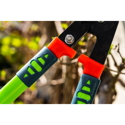 Сучкорез плоскостной Verto, держатель прорезиненный, антискользящий, d 30мм, 700мм, 1310гр (15G254) Сучкорез плоскостной Verto, держатель прорезиненный, антискользящий, d 30мм, 700мм, 1310гр (15G254)