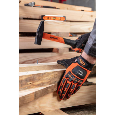 Молоток слюсарний Neo Tools Extrem 500г 32.5см руків'я скловолокно Молоток слюсарний Neo Tools Extrem 500г 32.5см руків'я скловолокно