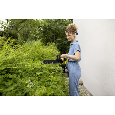Кущоріз акумуляторний Karcher HGE 3-18 18В лезо 50см крок різу 22мм 2.41кг без АКБ та ЗП Кущоріз акумуляторний Karcher HGE 3-18 18В лезо 50см крок різу 22мм 2.41кг без АКБ та ЗП