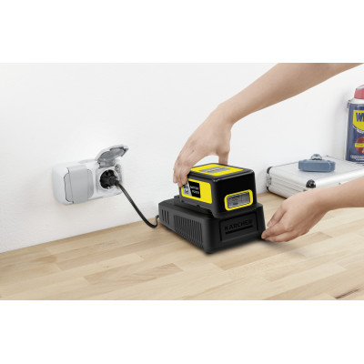 Karcher Швидкозарядний набір, зарядний пристрій, акумулятор 36В, 2.5Ач Karcher Швидкозарядний набір, зарядний пристрій, акумулятор 36В, 2.5Ач