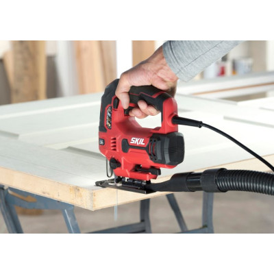 Лобзик SKIL 4531 GA 680Вт 3200хід/хв хід 23мм 2.1кг Лобзик SKIL 4531 GA 680Вт 3200хід/хв хід 23мм 2.1кг
