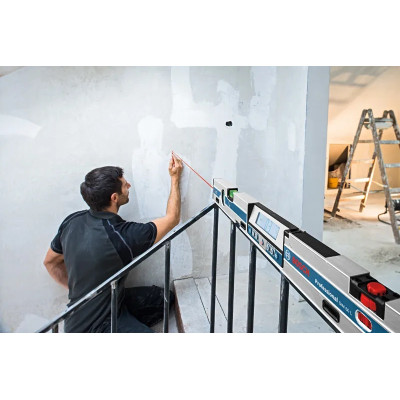 Наклонометр цифровой Bosch Professional GIM60L, 60см, угол±0,05°, 2 капсулы, алюминиевый корпус, чехол Наклонометр цифровой Bosch Professional GIM60L, 60см, угол±0,05°, 2 капсулы, алюминиевый корпус, чехол