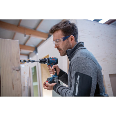 Bosch Шурупокрут-дриль акумуляторний GSB 18V-90 C 18В 2х4А·год 36·64Нм 0-630·0-2100об·хв 1.2кг