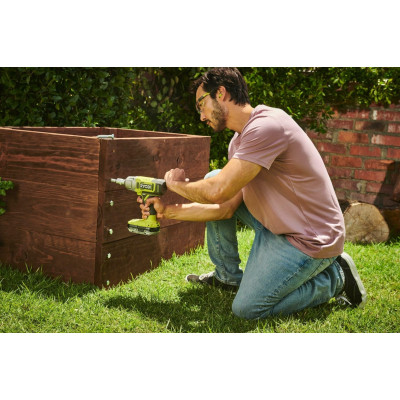 Гайковерт ударний акумуляторний Ryobi ONE+ RIW18-1C20SA3 18В АКБ 1х2А·год 2600об·хв 800Нм 1/2