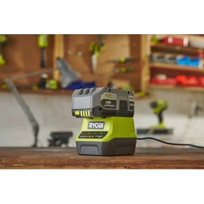 Зарядное устройство Ryobi ONE+ RC18120 18В 2А