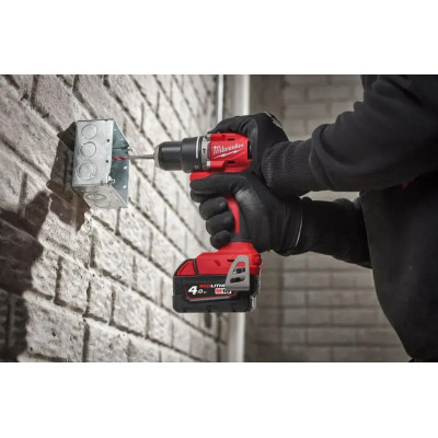 Шурупокрут-дриль акумуляторний Milwaukee М18 BLPDRC-422С 18В 1х2А·год 1х4А·год 60Нм 500·1700об/хв ЗП M12-18C кейс 1.5кг