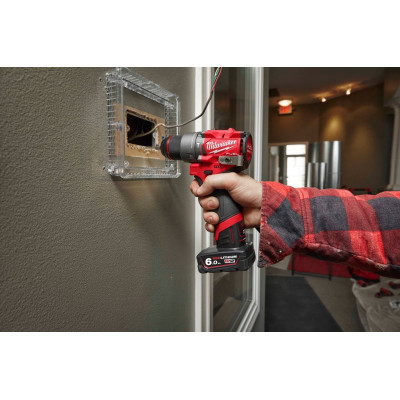 Набір із двох акумуляторних інструментів Milwaukee M12 FPP2A2-402X шурупокрут-дриль M12 FPD2-0 гвинтоверт M12 FID2-0 акб М12 2х4А·год ЗП C12C кейс Набір із двох акумуляторних інструментів Milwaukee M12 FPP2A2-402X шурупокрут-дриль M12 FPD2-0 гвинтоверт M12 FID2-0 акб М12 2х4А·год ЗП C12C кейс