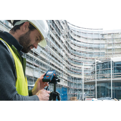 Далекомір лазерний Bosch Professional GLM 100-25 C, 0.08–100м, ±1.5мм, 360°, Bluetooth, чохол, 0.23кг