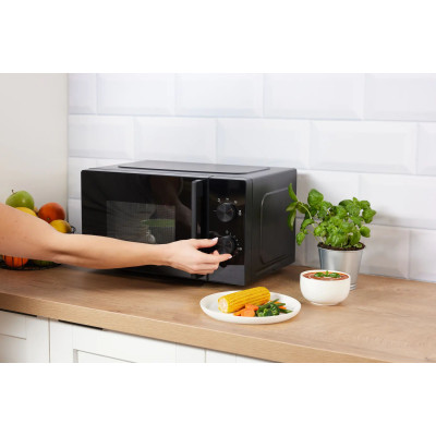 Мікрохвильова піч Gorenje, 20л, мех. керув., 700Вт, гриль, інвертор, чорний Мікрохвильова піч Gorenje, 20л, мех. керув., 700Вт, гриль, інвертор, чорний
