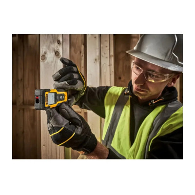 Далекомір лазерний DeWalt Li-lon 2хААА 30м +/- 3мм IP54 0.1кг Далекомір лазерний DeWalt Li-lon 2хААА 30м +/- 3мм IP54 0.1кг