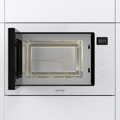 Gorenje Мікрохвильова піч вбудовувана, 25л, електр. управл., 900Вт, гриль, дисплей, приготування на кількох рівнях, білий