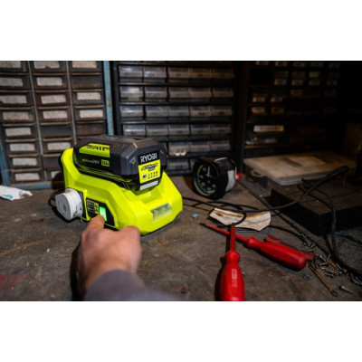 Инвертор напряжения аккумуляторный Ryobi RY36BI300A-0, 36В MAX POWER, 220В, 300Вт(500Вт пиковая), без АКБ и ЗУ (5133004893)
