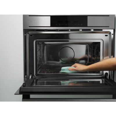 Спрей Electrolux для очистки духовых и микроволновых печей, 300мл (M3OCS300)