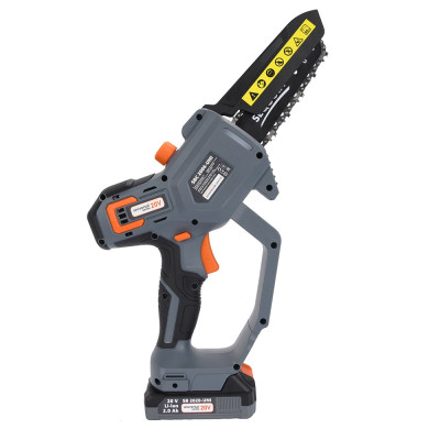 Пила ланцюгова акумуляторна SEQUOIA SBC2006-UNI 20В акб 1х2.0А·год шина 15см 1/4 Пила ланцюгова акумуляторна SEQUOIA SBC2006-UNI 20В акб 1х2.0А·год шина 15см 1/4