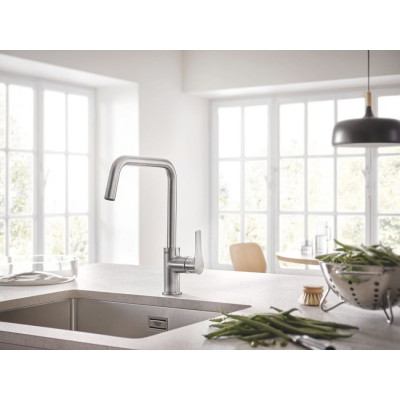 Смеситель для кухни Grohe Eurosmart, длин.вылива - 228мм, поворотный, 1рычаг, супер сталь