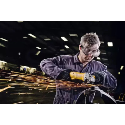 Шлифовальная машина угловой DeWalt 1200Вт 125мм 11000об/мин 1.85кг Шлифовальная машина угловой DeWalt 1200Вт 125мм 11000об/мин 1.85кг