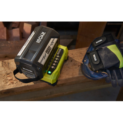 Ryobi Зарядное устройство RY36C60A 36В 6.А быстрозарядное 5133004555