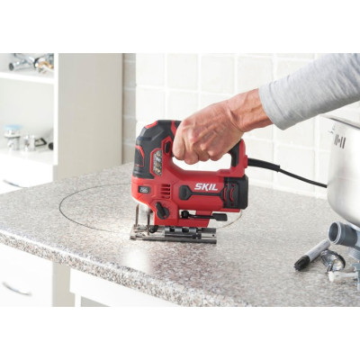 Лобзик SKIL 4531 GA 680Вт 3200хід/хв хід 23мм 2.1кг Лобзик SKIL 4531 GA 680Вт 3200хід/хв хід 23мм 2.1кг