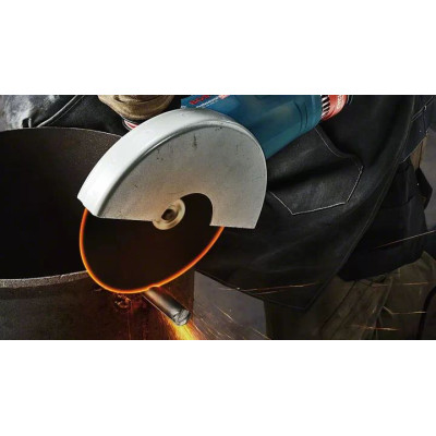 Шліфмашина кутова Bosch Professional GWS 24-230 JZ 230мм 2400Вт 6500об/хв 5.8кг плавн. пуск із системою захисту від пилу Cyclone Tech