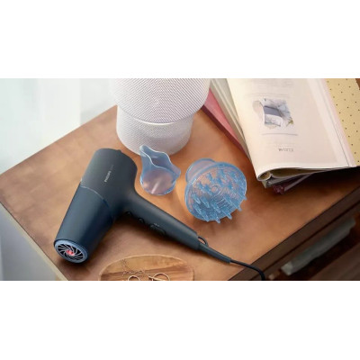 Фен Philips 5000 Series, 2300Вт, 3 режими, дифузор, іоніз-я, хол. обдув, темно-синій Фен Philips 5000 Series, 2300Вт, 3 режими, дифузор, іоніз-я, хол. обдув, темно-синій