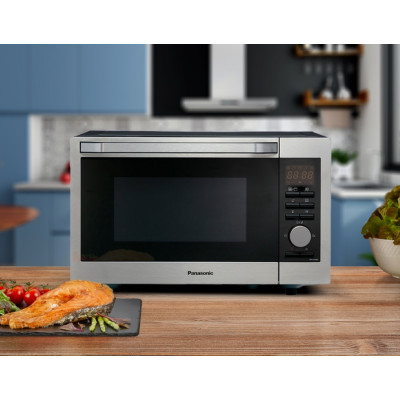 Мікрохвильова піч Panasonic , 30л, електр.керув., 1000Вт, гриль, дисплей, нерж
