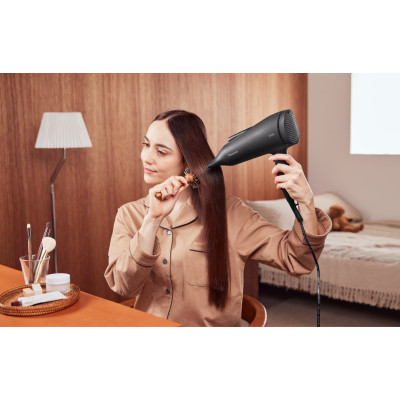 Фен Panasonic, 2300Вт, 3 режими, іонізація, хол. обдув, чорний