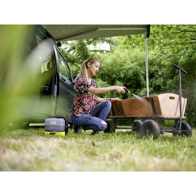 Минимойка низкого давления Karcher OC 3 PLUS CAR, 5бар, 120л/ч, шланг 2.8м, бак для воды 7л, вес 2.2кг(1.680-034.0)