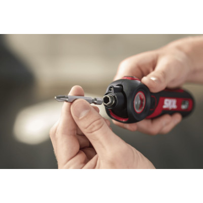 Викрутка акумуляторна SKIL 2714 GA 4В акб 0.8А·год 5Нм 240об/хв Викрутка акумуляторна SKIL 2714 GA 4В акб 0.8А·год 5Нм 240об/хв