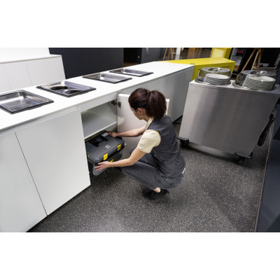 Пароочисник Karcher SG 4/2 Classic 2250Вт 4 бар 145°C 7кг