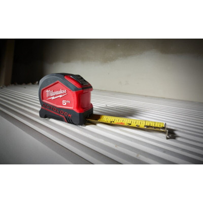 Рулетка Milwaukee Tape Measure Autolock, 5мх25мм, з фіксатором змотування, АБС-пластик