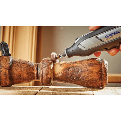 Шліфмашина шліфувально-гравірувальна акумуляторна Dremel 8240-3/45 12В 1х2А·год 5000-35000об/хв 45 аксесуарів ЗП 0.66кг Шліфмашина шліфувально-гравірувальна акумуляторна Dremel 8240-3/45 12В 1х2А·год 5000-35000об/хв 45 аксесуарів ЗП 0.66кг