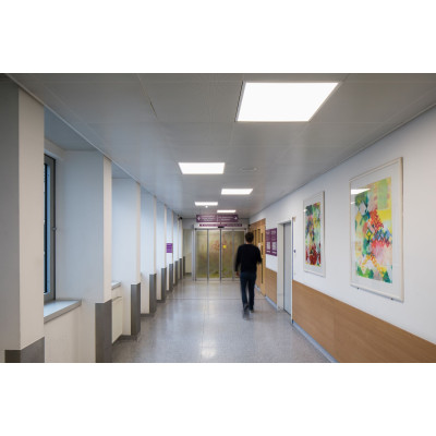 LEDVANCE Панель світлодіодна ECO E 600x600мм 36Вт 4000K 3600Лм біла LEDVANCE Панель світлодіодна ECO E 600x600мм 36Вт 4000K 3600Лм біла