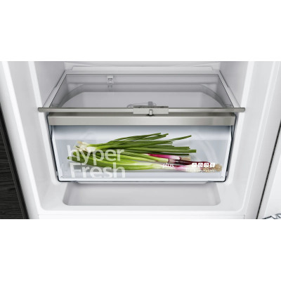 Холодильник Siemens вбудований з нижн. мороз., 177x55x55, xолод.відд.-212л, мороз.відд.-64л, 2дв., E, ST, білий