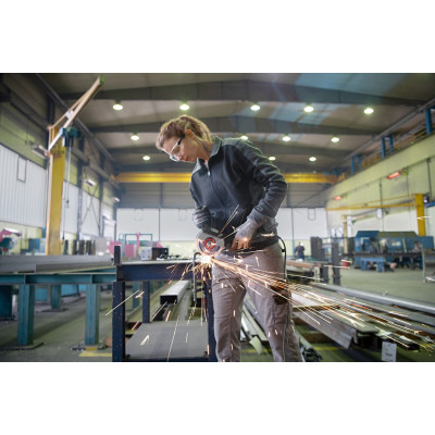 Шлифовальный станок угловой Bosch Professional GWS 17-125 S 125мм 1700Вт 2800-11500об/мин 2.2кг 0.601.7D0.300 Шлифовальный станок угловой Bosch Professional GWS 17-125 S 125мм 1700Вт 2800-11500об/мин 2.2кг 0.601.7D0.300