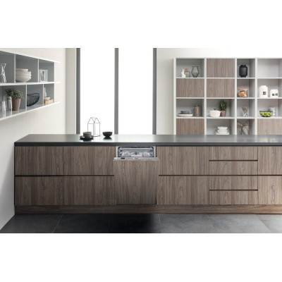 Посудомийна машина Hotpoint вбудована, 10компл., A++, 45см, дисплей, 3й кошик, білий Посудомийна машина Hotpoint вбудована, 10компл., A++, 45см, дисплей, 3й кошик, білий