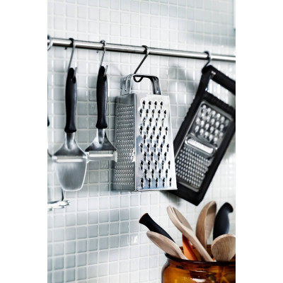 Fiskars Тертка 4-х стороння Essential, нерж. сталь