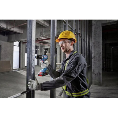 Набір із трьох акумуляторних інструментів Bosch Professional 18В дриль-шурупокрут GSR 18V-65, перфоратор GBH 18V-22, Шліфмашина кутова GWS 18V-8, акб 2x5А·год, ЗП 3 кейси L-BOXX 136 Набір із трьох акумуляторних інструментів Bosch Professional 18В дриль-шурупокрут GSR 18V-65, перфоратор GBH 18V-22, Шліфмашина кутова GWS 18V-8, акб 2x5А·год, ЗП 3 кейси L-BOXX 136