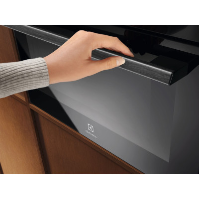Духова шафа Electrolux електрична компактна, 44л, дисплей, конвекція, ф-ція мікрохвиль, чорний