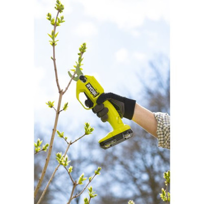 Секатор акумуляторний Ryobi RY18SCA-0, 18В ONE+, d 25мм, 700гр (без АКБ та ЗП) (5133005024)