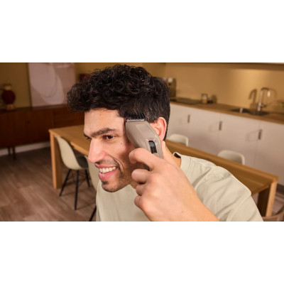 Машинка для стриження Philips Series 5000, акум., роторний мотор, насадок-2, кейс, сталь, коричневий Машинка для стриження Philips Series 5000, акум., роторний мотор, насадок-2, кейс, сталь, коричневий