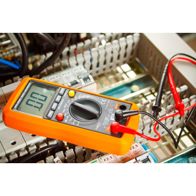Neo Tools Мультиметр цифровий, 0-300В, широкий РК-дисплей з підсвіткою, чохол