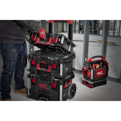 Кейс для інструменту Milwaukee PACKOUT, 56х41х17см, IP65 пластик, метал Кейс для інструменту Milwaukee PACKOUT, 56х41х17см, IP65 пластик, метал