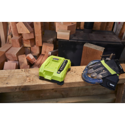 Ryobi Зарядное устройство RY36C60A 36В 6.А быстрозарядное 5133004555