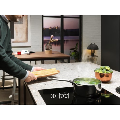 Варильна поверхня Electrolux індукційна, 60см, Hob2Hood, чорний
