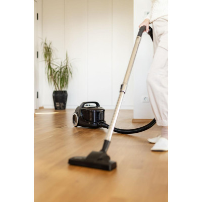 Пилосос Gorenje контейнерний, 800Вт, конт пил -3.3л, HEPA, чорний