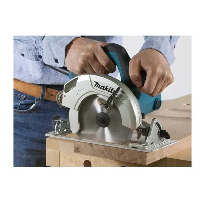 Makita Пила дискова HS6601, 1050Вт, 165 мм, 3.7кг